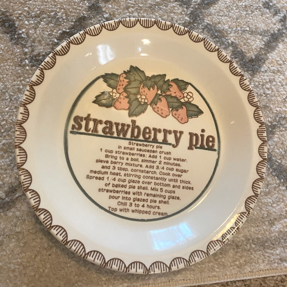 Vintage Strawberry Pie plate!